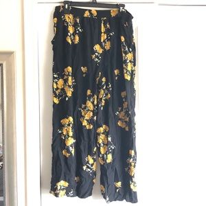 Flowy Floral Pants
